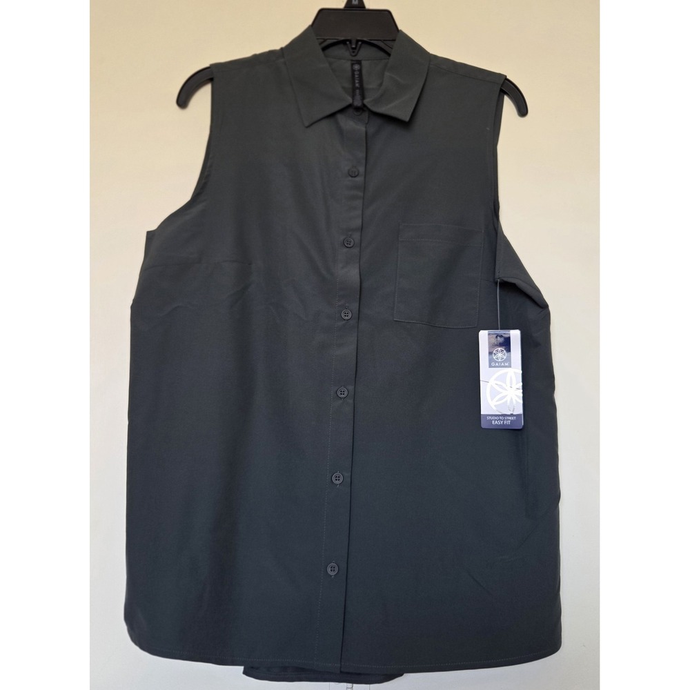 GAIAM Medium Sleeveless Collared Top Lightweight Button-up Shirt Athleisure EUC